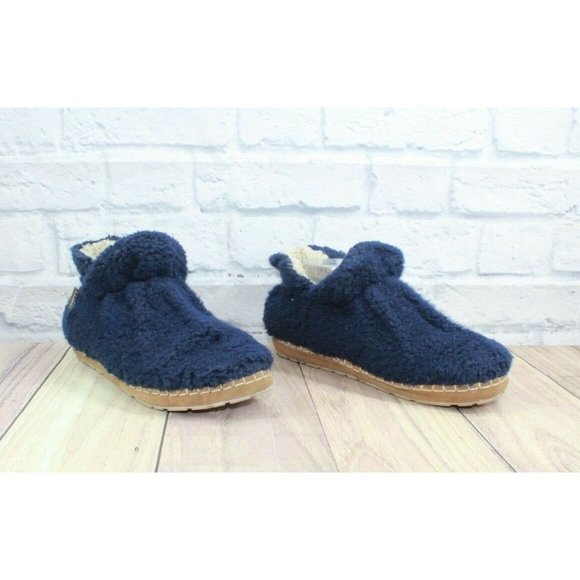 LL Bean Blue Pile Fleece Cozy Slipper Booties Size 9 M - Picture 3 of 10
